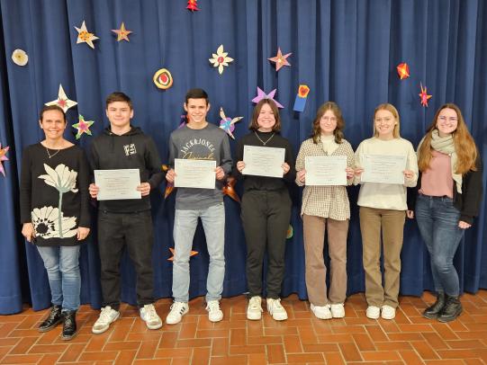 🇫🇷 Die DELF-Zertifikate sind da! 🇫🇷 